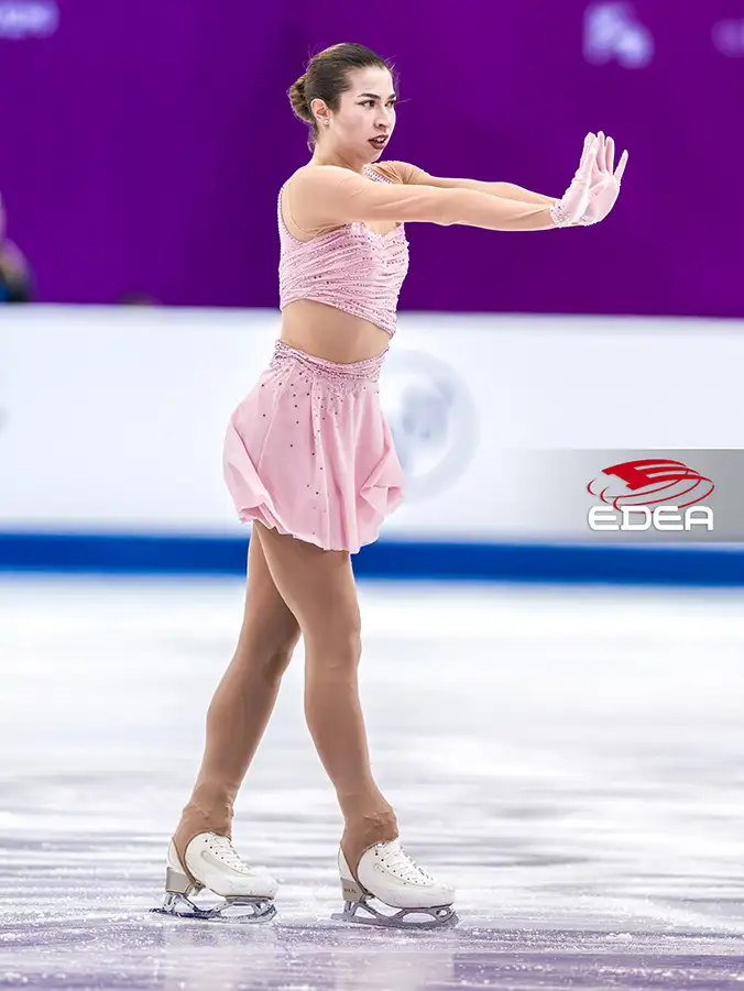 Ice Gallery Skates U.S.